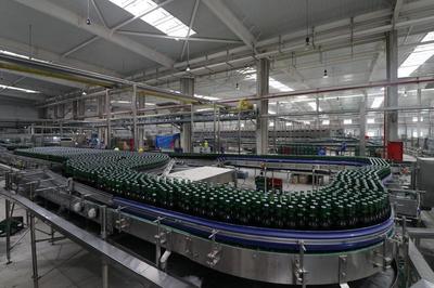 青島啤酒年產(chǎn)100萬千升項(xiàng)目一期投產(chǎn) 釀造新篇章，邁向高質(zhì)量發(fā)展